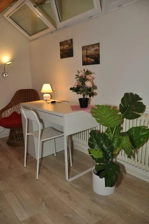 Homestay Overnight Oasis Munich Hotel Germany